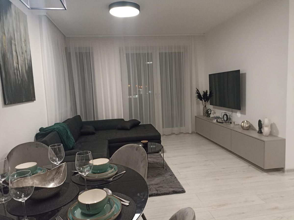 Mbv28 Apartments Poprad Bagian luar foto